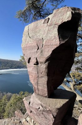 west-bluff-trail